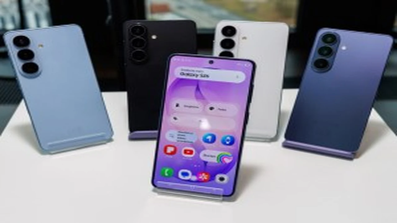 مواصفات سامسونج جالاكسي إس 26 الجديد كأحدث هاتف مدمج بدعم تحديثات لمدة سبع سنوات